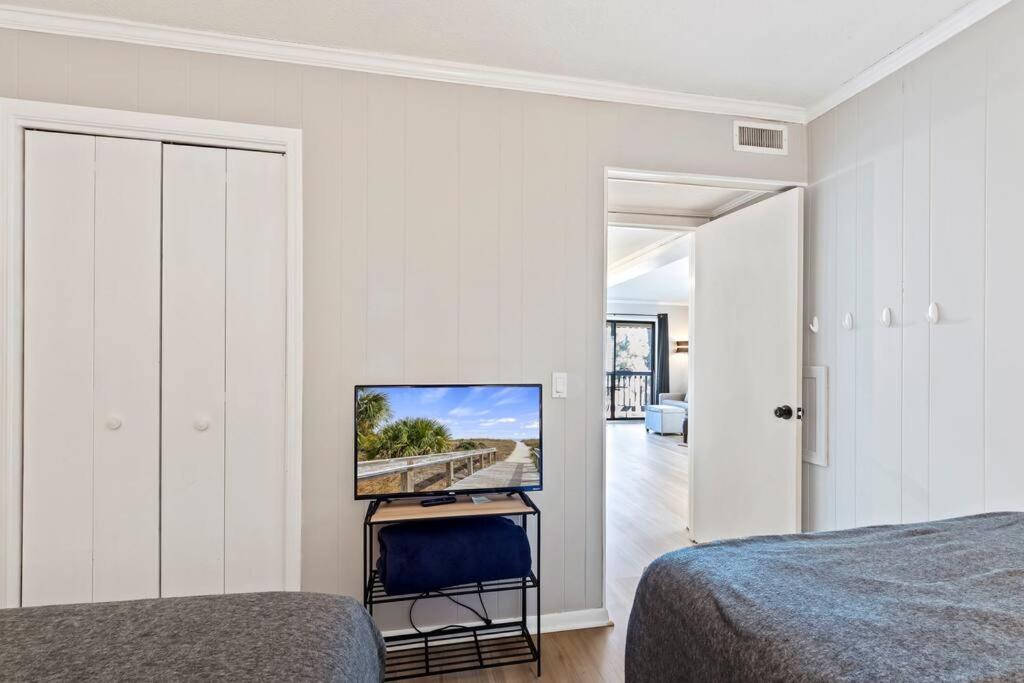 Beach Lover'S Paradise. On The Beach. Sleeps 8. Hilton Head Island Eksteriør billede