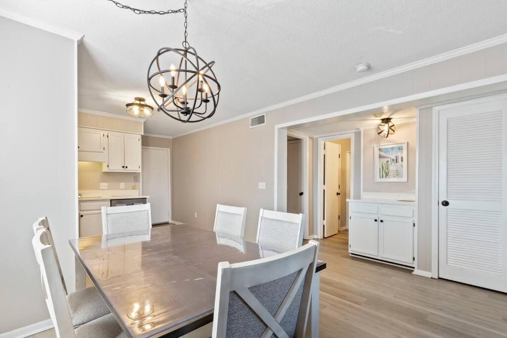 Beach Lover'S Paradise. On The Beach. Sleeps 8. Hilton Head Island Eksteriør billede