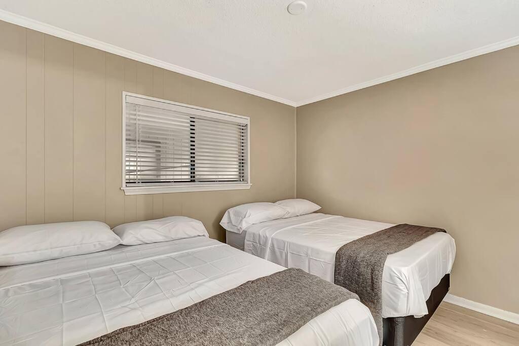 Beach Lover'S Paradise. On The Beach. Sleeps 8. Hilton Head Island Eksteriør billede